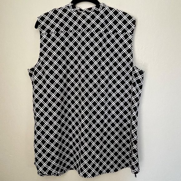 Notations Women's XL Sleeveless Black/White Geometric Print Button Front Blouse - Picture 2 of 7